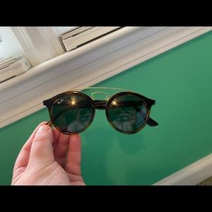 Ray-Ban Round Sunglasses
